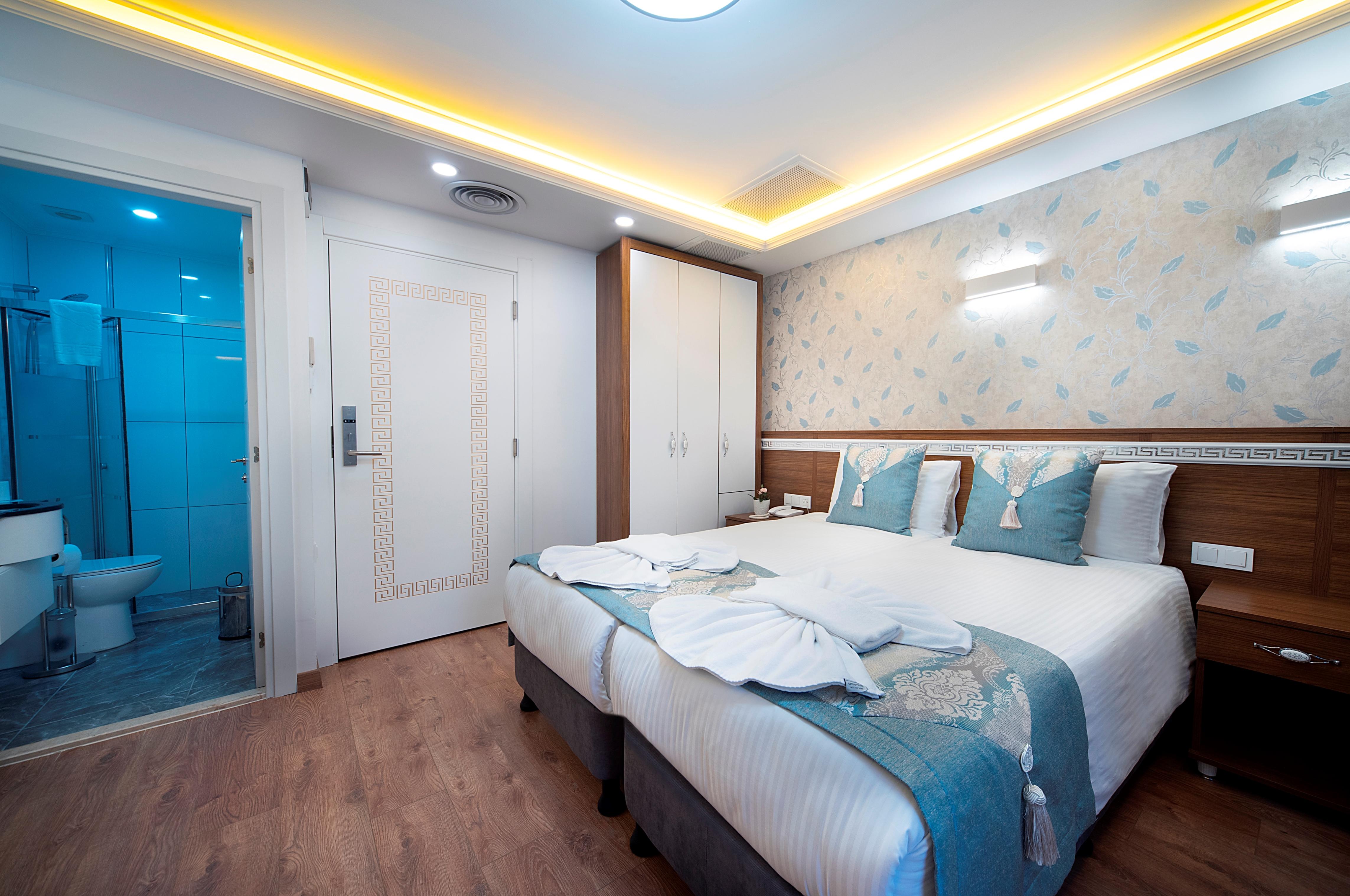 Lika Hotel Istanbul Bagian luar foto