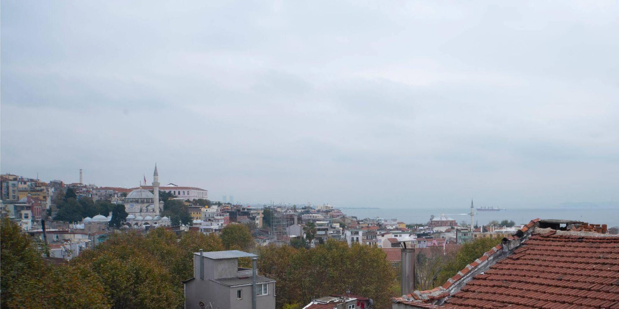 Lika Hotel Istanbul Bagian luar foto